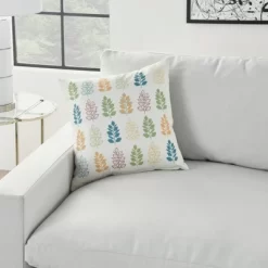 18"x18" Reversible Indoor/Outdoor Leaves And Chevron Print Square Throw Pillow - Mina Victory -Outdoor Decoration Store GUEST 0a483519 0fdf 4e55 901e 9b7fdaee4654