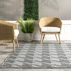 NuLOOM Resi Geometric Striped Indoor/Outdoor Patio Area Rug -Outdoor Decoration Store GUEST 2db59f84 3c62 4b80 be12 5c6a86612744