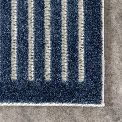 NuLOOM Onita Transitional Striped Indoor/Outdoor Patio Area Rug 6 NuLOOM Onita Transitional Striped Indoor/Outdoor Patio Area Rug - Image 4