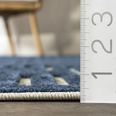 NuLOOM Onita Transitional Striped Indoor/Outdoor Patio Area Rug 4 NuLOOM Onita Transitional Striped Indoor/Outdoor Patio Area Rug - Image 2