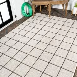 Grid Modern Squares Indoor/Outdoor Area Rug - JONATHAN Y -Outdoor Decoration Store GUEST 43c60672 7ee7 436a 9588 a2caa6f27cbd