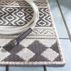 Havana HAV325 Power Loomed Indoor/Outdoor Area Rug - Safavieh -Outdoor Decoration Store GUEST 784652da f43f 4004 a7c4 ff06320497e7