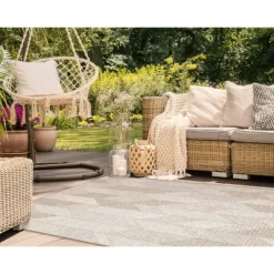 Liora Manne Orly Geometric Indoor/Outdoor Rug -Outdoor Decoration Store GUEST a513380d 0486 4559 ae19 a2445320a788