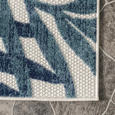 NuLOOM Flor Multi Tropical Leaves Indoor/Outdoor Patio Area Rug 6 NuLOOM Flor Multi Tropical Leaves Indoor/Outdoor Patio Area Rug - Image 4