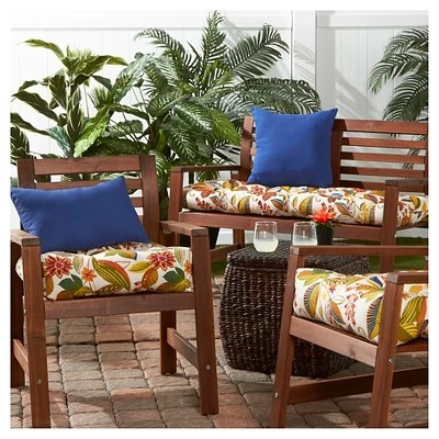 Esprit Floral Outdoor Seat Cushion - Kensington Garden 4 Esprit Floral Outdoor Seat Cushion - Kensington Garden - Image 2