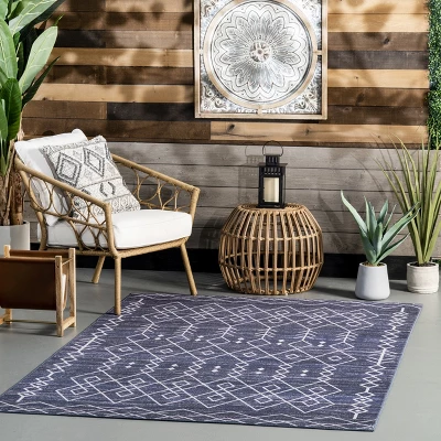 NuLOOM Lanell Bohemian Machine Washable Indoor/Outdoor Patio Area Rug 3 NuLOOM Lanell Bohemian Machine Washable Indoor/Outdoor Patio Area Rug