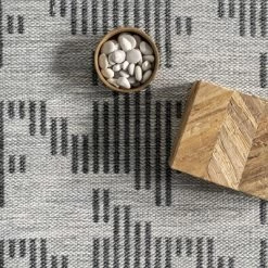 NuLOOM Resi Geometric Striped Indoor/Outdoor Patio Area Rug -Outdoor Decoration Store GUEST e41e03ee 9b34 4eb8 8986 f88702eefce6