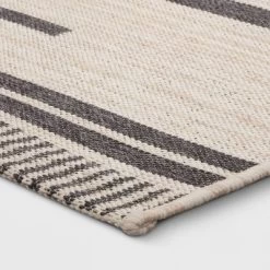 5' X 7' Outdoor Rug Multitier Bars Gray/Cream - Project 62™