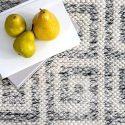 NuLOOM Mckenzie Greek Key Trellis Outdoor Patio Area Rug -Outdoor Decoration Store GUEST e855f5e8 11d6 4819 82d5 45558c0220ee