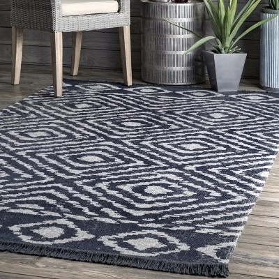 NuLOOM Zaria Diamond Tiles Fringed Indoor/Outdoor Patio Area Rug 3 NuLOOM Zaria Diamond Tiles Fringed Indoor/Outdoor Patio Area Rug