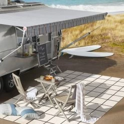 Grid Modern Squares Indoor/Outdoor Area Rug - JONATHAN Y -Outdoor Decoration Store GUEST fdb09858 157e 4ada 90f7 48d8c79691d2